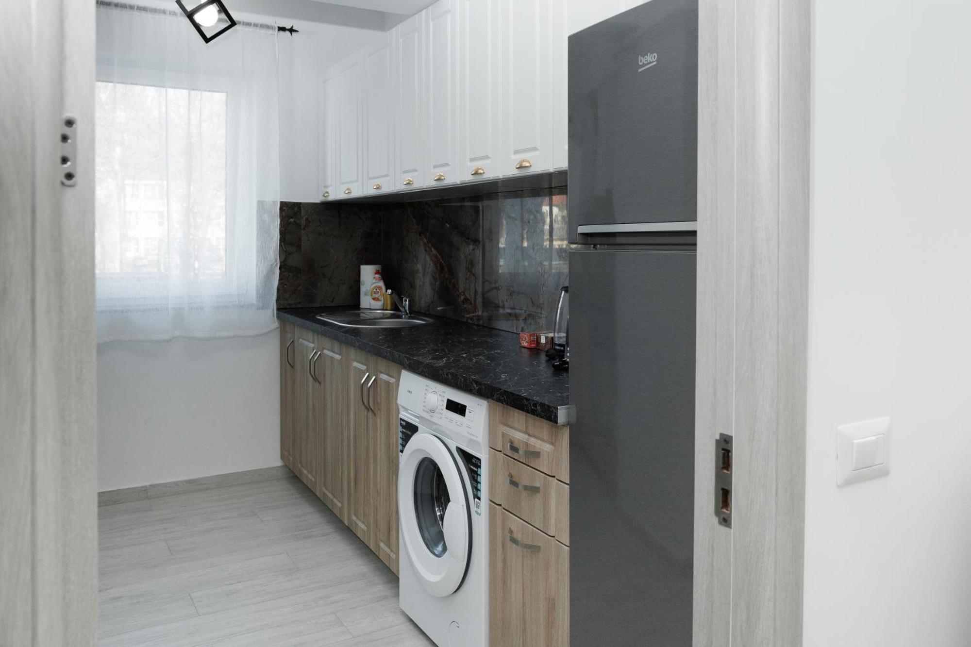 Cozy Aparthotel K Suceava Exterior foto